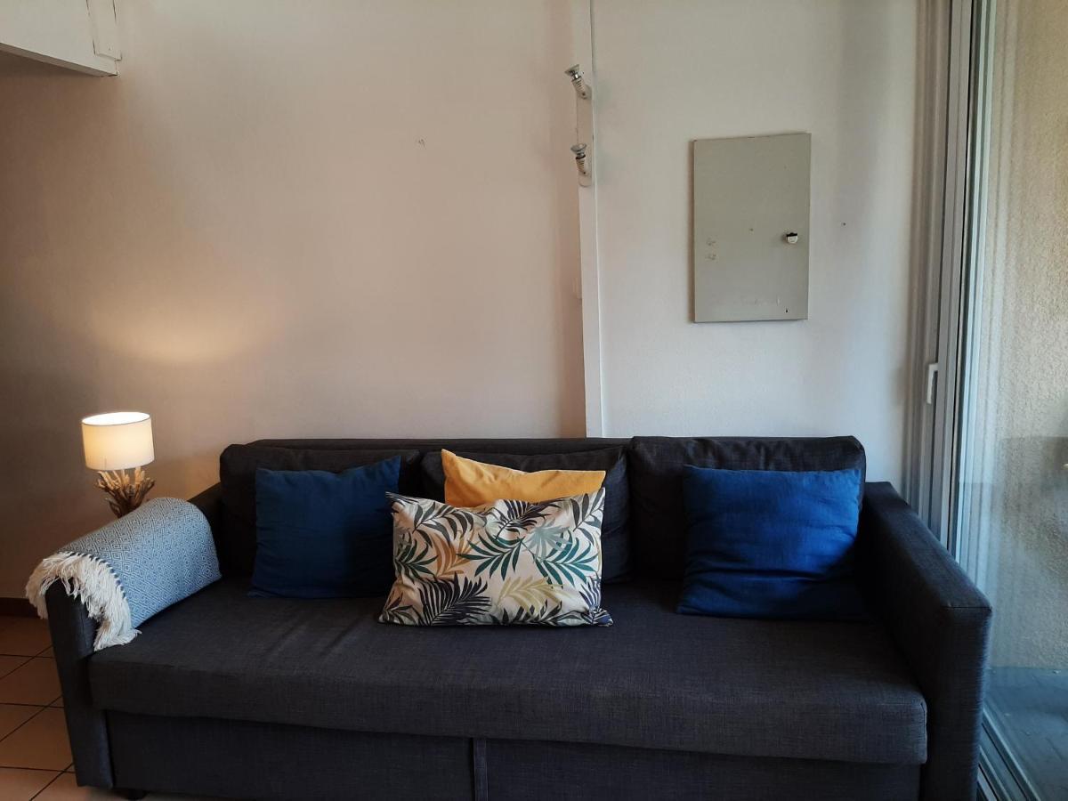 Charmante Villa Patio Avec Terrasse : Proche Plages Et Centre, Ideale Pour 4 Personnes - Fr-1-239-789 카브레톤 외부 사진